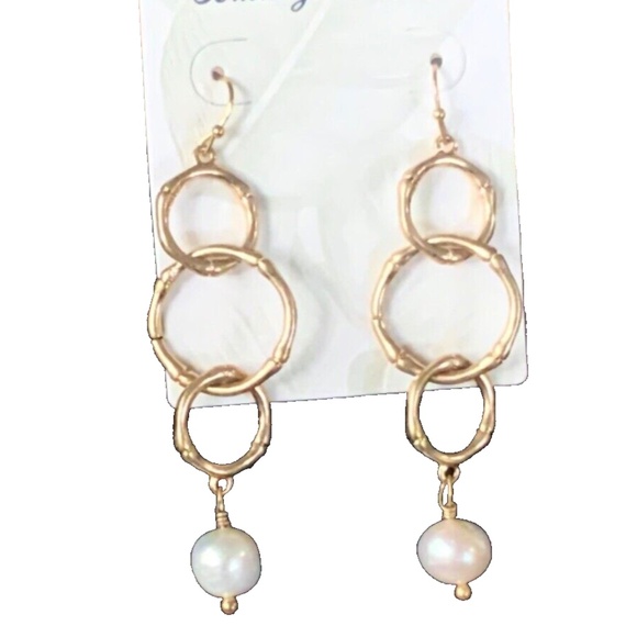 TOMMY BAHAMA EARRINGS NWT Gold BAMBOO LOOP⭐️GENUINE FRESHWATER PEARLS - PIERCED - Picture 3 of 10